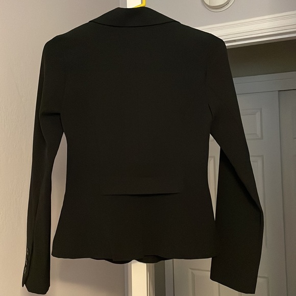 Black Blazer - 2 button front - Picture 4 of 5